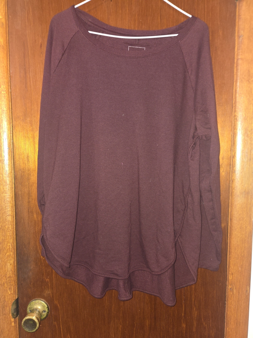 Sonoma Scoop Neck Long-Sleeve Top in Plum